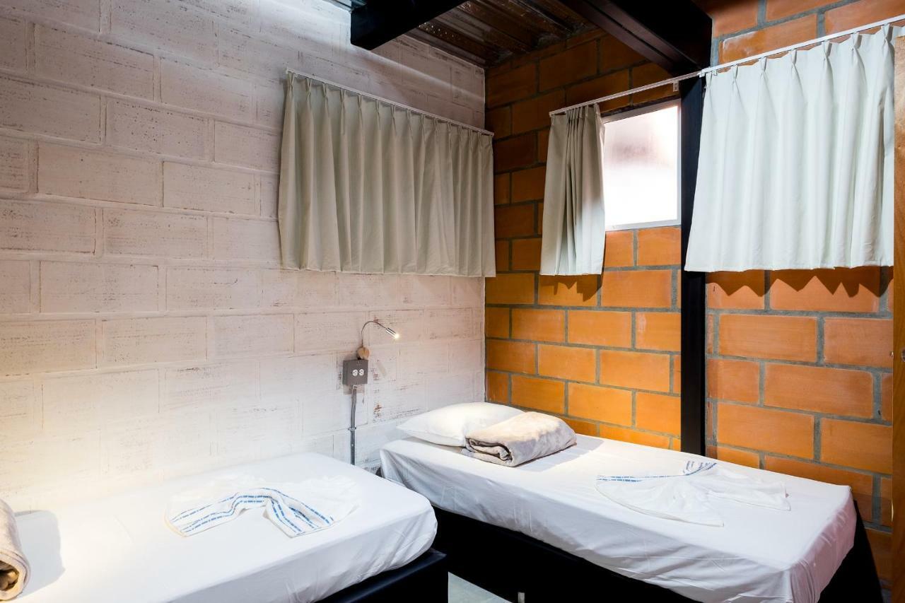 Medellin Backpacker Hostel Zewnętrze zdjęcie