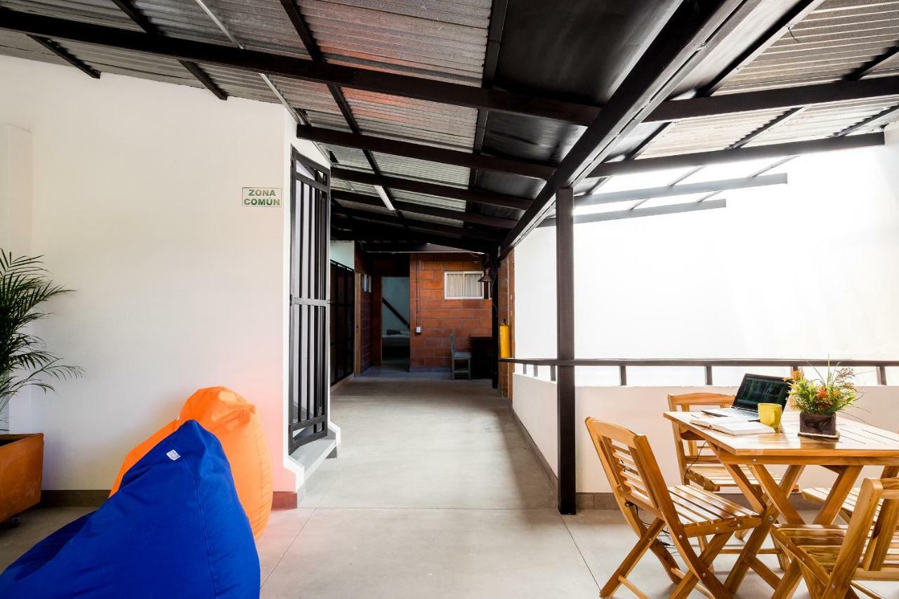 Medellin Backpacker Hostel Zewnętrze zdjęcie